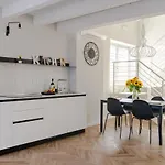 Homethirtyfour